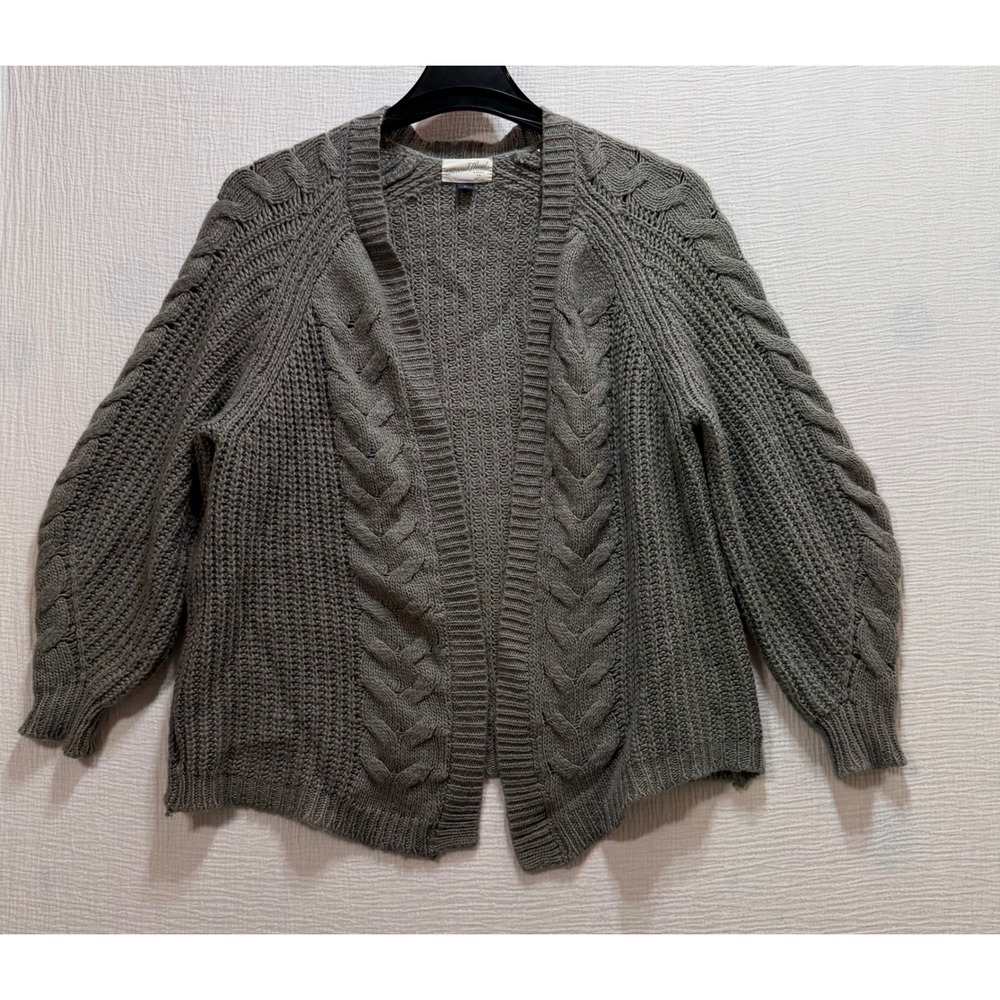 Universal Thread Cardigan Women's Size M Gray Cable Knit‎ Open Front Cozy